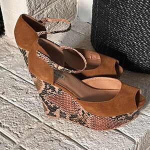 Steve Madden Wedges